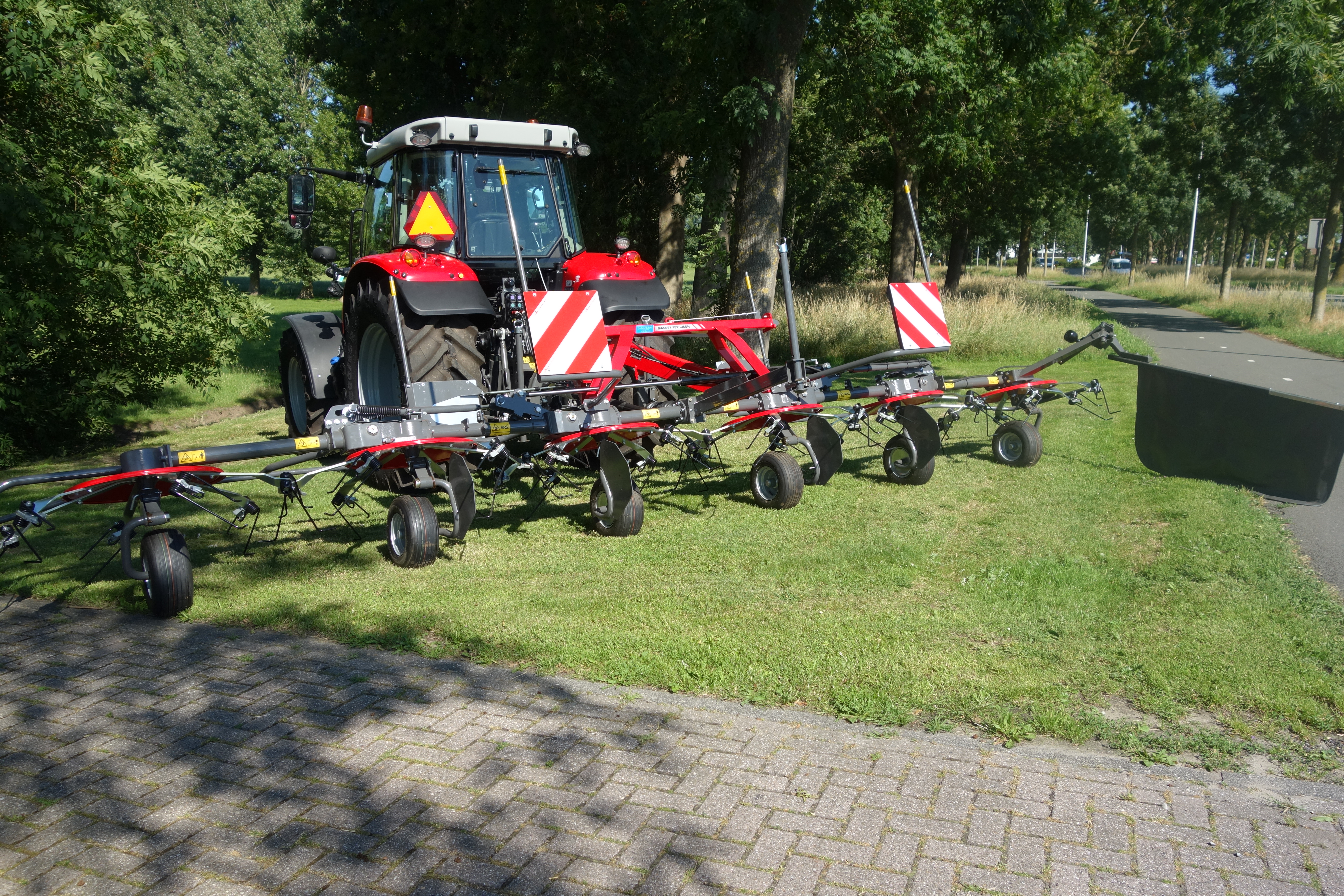 Massey Ferguson TD776XDN